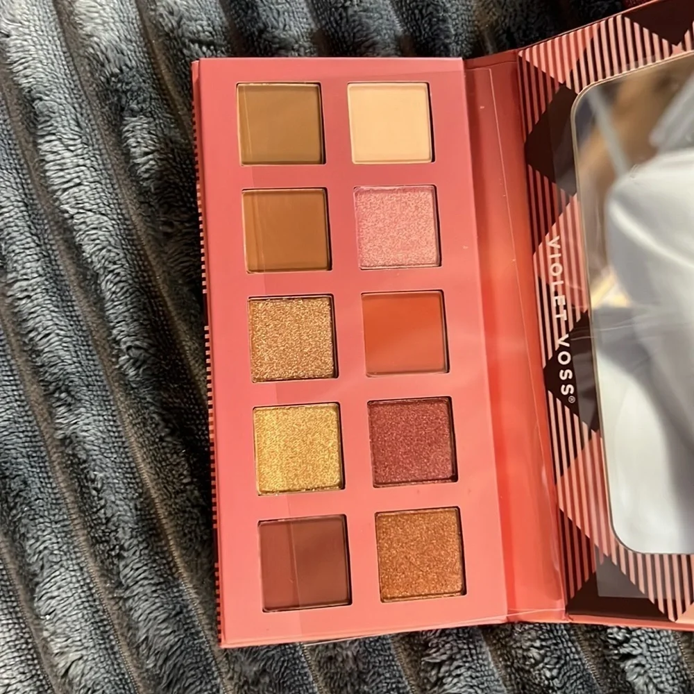 Violet Voss Eyeshadow Palette​​​